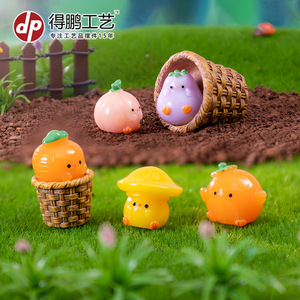 Ornements de canard en résine miniature style dessin animé pour décorations de bureau et de voiture - Product Image 3