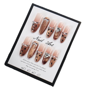 <span class=keywords><strong>Faux</strong></span> <span class=keywords><strong>Ongles</strong></span> de Luxe Multicolores Effet Œil de Chat à Pression, Couverture Complète en ABS, 10 Pièces, Collection <span class=keywords><strong>Automne</strong></span>-Hiver, Effet Illuminateur - Product Image 1