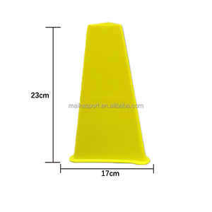 יצוא מקצועי 23 ס "מ כדורגל חרוט משולש פלסטיק ספורט חרוט תמיכה אפשרויות התאמה אישית - Product Image 3