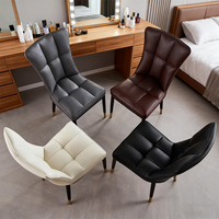 Chaise de salle à manger en cuir PU de qualité commerciale, dossier capitonné vertical, pieds en métal, pour salles à manger domestiques - Vente en gros fabricant