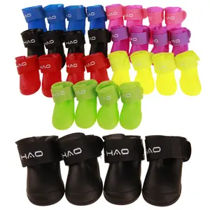 Hot Koop Puppy Candy Kleur Rubber Laarzen Waterdichte Regen Schoenen Huisdier Hond Schoenen Waterdichte Hond Schoenen