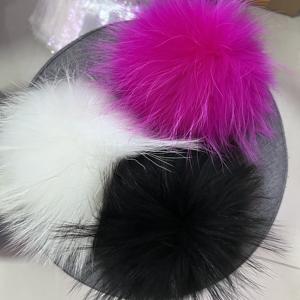 Bola de piel de animal <span class=keywords><strong>real</strong></span> con estilo, pompón de zorro, pompón de piel, pompón de 15cm, pompón de mapache para bufandas, sombreros, accesorios Diy - Product Image 4