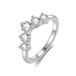 Anillo de Dedo Índice para Mujer, Clásico, Apilable, de Plata de Ley S925, con Incrustaciones de Moissanita, Diseño de Corona, Alta Gama 2026 - Product Image 1