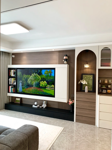 <span class=keywords><strong>Meuble</strong></span> TV mural intégré avec étagères ouvertes et tiroirs, mobilier <span class=keywords><strong>de</strong></span> rangement moderne et minimaliste pour salon - Product Image 1