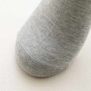 Calcetines de trabajo de hombre de algodón para vestido de negocios de oficina negro de color sólido con logotipo de punto personalizado - Product Image 4