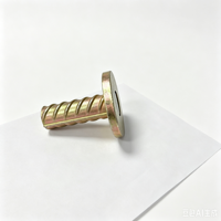 Douille de levage hélicoïdale côtelée avec base ronde, insert de levage pour composant PC préfabriqué soudé