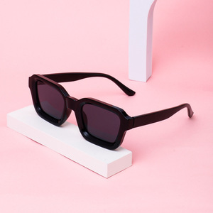 <span class=keywords><strong>Gafas</strong></span> <span class=keywords><strong>de</strong></span> <span class=keywords><strong>Sol</strong></span> <span class=keywords><strong>de</strong></span> lujo cuadradas Retro 2025 para mujer UV400 <span class=keywords><strong>gafas</strong></span> <span class=keywords><strong>de</strong></span> <span class=keywords><strong>sol</strong></span> Ocean Lens para hombre logotipo personalizado <span class=keywords><strong>de</strong></span> alta calidad Beige naranja dorado - Product Image 6