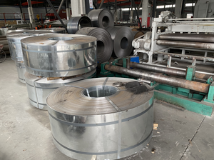 Su misura per esterno a doppio braccio singolo in acciaio zincato a caldo solare lampione in alluminio - Product Image 5