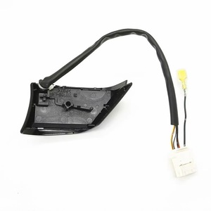 ปุ่มสวิตช์พวงมาลัยมาสด้า GJ6A-66-4M0A อะไหล่ทดแทนพลาสติกสีดำ - Product Image 2