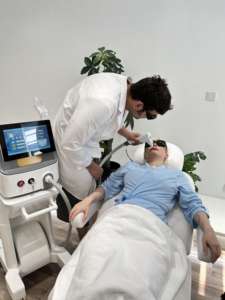 Machine d'épilation portable KM Ice 810nm diode à fibre Laser 808 fibre optique couplée laser épilation soins de la peau <span class=keywords><strong>appareil</strong></span> de beauté - Product Image 2