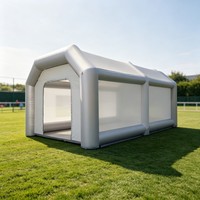 Tente publicitaire gonflable personnalisée avec fenêtres latérales transparentes et structure renforcée pour événements, expositions et marketing