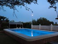 Mosaïque faite à la main au jet d'eau carrée en céramique et en verre au design moderne carreaux muraux personnalisés piscine extérieure piscine villa mur intérieur