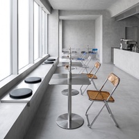Moderne Industrielle Freizeitmöbel, Edelstahltische, Sitzgruppen und Tragbare Acryl-Klappstühle für Cafés
