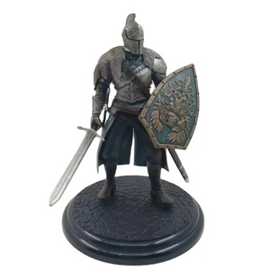 Vente en gros de figurines de <span class=keywords><strong>jeu</strong></span> personnalisées en PU PVC, figurine Black Knight <span class=keywords><strong>Dark</strong></span> <span class=keywords><strong>Souls</strong></span>, figurine de bande dessinée, figurine d'anime - Product Image 1