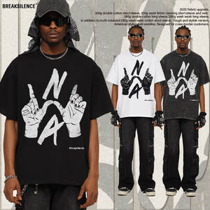 เสื้อยืดลายเกล็ดหิมะบนถนนแนวสตรีทท่าทางของ2025สำหรับผู้ชายพิมพ์หมึกสีขาวทรงหลวมแขนสั้น300กรัม - Product Image 2