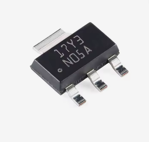 LM1117MPX-3.3 SOT-223 SMD LDO Regulador de Voltaje Lineal IC 3.3V Salida Fija Chip de Bajo Consumo para Circuitos de Alimentación PCB - Product Image 1