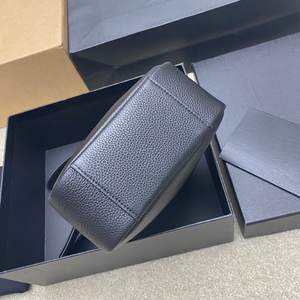 Sac à bandoulière de texture luxueuse, fabrication exquise, soulignant le charme des femmes - Product Image 3