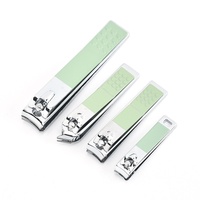 Ensemble de coupe-ongles professionnels en acier inoxydable de 18 pièces avec coupe-ongles et pinces, kit d'outils de manucure pour les soins des pieds