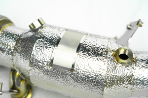 Système d'échappement en titane OEM personnalisé pour <span class=keywords><strong>Ferrari</strong></span> 296 GTS, avec catalyseur et downpipe pour <span class=keywords><strong>Ferrari</strong></span> 296 GTS 3.0T <span class=keywords><strong>2023</strong></span> - Product Image 4