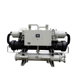 Système intégré de refroidissement pour extrudeuse de panneaux muraux et de revêtements de sol en WPC avec unité de réfrigération et pompe à économie d'énergie - Product Image 1
