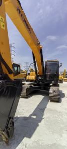 Hyundai 215 Excavadora Potencia Precisión Bajo consumo de combustible Baja emisión para construcción general urbana Motor de excavación versátil - Product Image 3