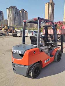 Used for 3 Ton <b>Forklift</b> with Hydraulic Side Shifter Diesel Engine Two Stage Mast-95% Brand New - Product Image 3
