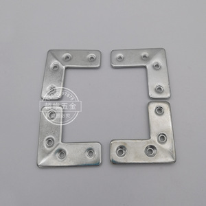 Support d'angle en aluminium Autonomy 10, connecteur à angle droit durable pour la décoration intérieure, quincaillerie de porte et de fenêtre - Product Image 1