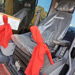 Excavadora Komatsu usada, máquina excavadora de construcción de 24 toneladas, motor original, bomba de caja de cambios, PLC, 400, 240LC - Product Image 5