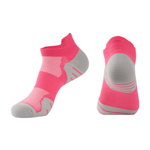 Chaussettes courtes pour hommes personnalisées de haute qualité, légères, tricotées, invisibles, style décontracté quotidien et sportif, taille personnalisée, logo sur <span class=keywords><strong>le</strong></span> bord, collection Printemps - Product Image 4