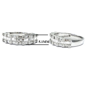 Bague de fiançailles et de mariage en or blanc 18 carats avec pavé de diamants de haute qualité, style classique, cadeau idéal pour femme - Product Image 2