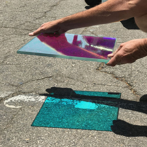 Vente en gros de <span class=keywords><strong>verre</strong></span> stratifié dichroïque réfléchissant irisé de couleur éblouissante de 6 mm et 10 mm pour mur-rideau - Product Image 3