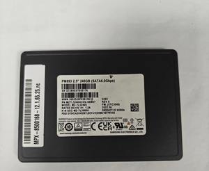HORNG SHING Serveur interne Disque SSD métallique utilisé MZ7KH960HAJR-00005 PM883 2.5 240G 12 Gb/s SATA SSD 550/520 Mo/s - Product Image 1