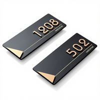Plaque de porte en acrylique noir élégante personnalisée en usine, utilisation moderne et minimaliste pour les bureaux, les résidences, les hôtels et les appartements
