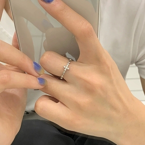 LT-439 ouvert bague en argent pour femmes croix-forme Zircon lumière luxe haut de gamme exquis plaine Index bague bagues fines - Product Image 3