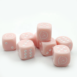 Пользовательские уникальные персонализированные цветные Кубки розовые округленные настольные игры Покер Акриловые кубические кости прецизионный набор многогранных игральных Кубков казино - Product Image 6