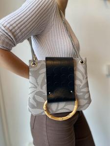 Borsa di Alta Qualità in Materiale Mat-b, Design Rock Style, Fatta a Mano in Italia, Borsa a Tracolla da Donna, Sostenibile e Cruelty Free - Product Image 3