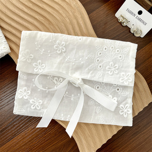 Custom <b>White</b> Cotton <b>Envelope</b> Bag for Women Simple Floral Lace Flap Cover Pouch with Embroidery Flower Pattern for Jewelry Party - Product Image 4