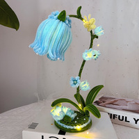Kit de matériaux DIY pour lanterne en forme de fleur de lys à tige torsadée, décoration de bureau pour le Nouvel An, petite lanterne lumineuse