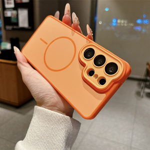 เคสโทรศัพท์มือถือกันกระแทกแบบแม่เหล็ก รุ่นหรูหรา ผลิตจากวัสดุ TPU PC  สำหรับ Samsung Galaxy S26 Ultra S25 S24 Plus S23 S22 A56 - Product Image 2