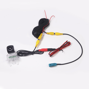Caméra <span class=keywords><strong>de</strong></span> <span class=keywords><strong>recul</strong></span> Plug & Play pour Mercedes Benz Classe E/C 2014-2016 Caméra <span class=keywords><strong>de</strong></span> <span class=keywords><strong>recul</strong></span> OEM Compatible avec <span class=keywords><strong>R</strong></span>-<span class=keywords><strong>Link</strong></span> 2 - Product Image 5