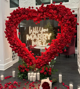 Arco Floreale a Forma di Cuore Fatto a Mano per Proposta di Matrimonio, Decorazione con Fiori a Cuore, Sfondo Floreale per Matrimonio e San Valentino - Product Image 1