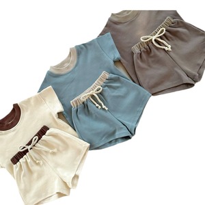 Nordeuropa in popolare abito a maniche corte in tinta unita per bambini, vendita calda di pantaloncini in cotone larghi, <span class=keywords><strong>set</strong></span> di due pezzi - Product Image 1