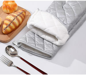 ถุงมือกันความร้อนสำหรับเตาอบและไมโครเวฟ ทำจากผ้าฝ้ายพรีเมียมอย่างหนา ทนทาน เหมาะสำหรับการ<span class=keywords><strong>ใช้</strong></span>งานในครัวระดับมืออาชีพและใช้ในชีวิตประจำวัน - Product Image 4