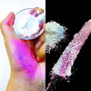 Peinture en poudre époxy-polyester écologique effet caméléon avec pigment pour jantes de voiture, meubles, bateaux et vernis - Product Image 1