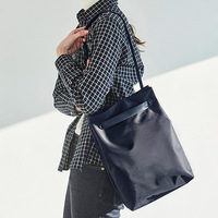 Sac à bandoulière pour ordinateur portable 14 pouces, sac fourre-tout, sac à bandoulière, doublure en nylon imperméable et respirante, idéal pour l'été