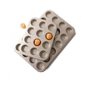 Ustensiles de cuisine de haute qualité, plateaux à muffins et à desserts en acier au carbone polyvalents et sans soudure pour les foyers, les cuisines et les magasins - Product Image 5