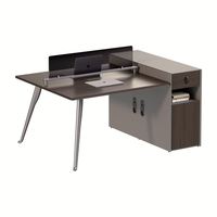Bureau de travail moderne convertible pour 4 personnes, pour la maison ou le bureau, avec design en panneaux de bois, mobilier commercial modulaire