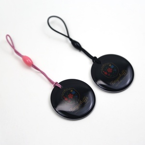 Tarjeta de Visita Inteligente NFC Personalizada con Chip, Llaveros con Etiqueta NFC, Llavero NFC con Resina Epoxi para Redes Sociales - Product Image 3