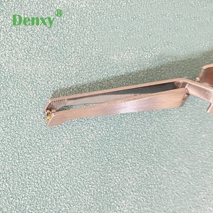 Denxy Dental <span class=keywords><strong>Bracket</strong></span> Holding Tweezer Cross Lock Self Closing pinza inversa staffa ortodontica pinzette supporto per staffe dentali - Product Image 4