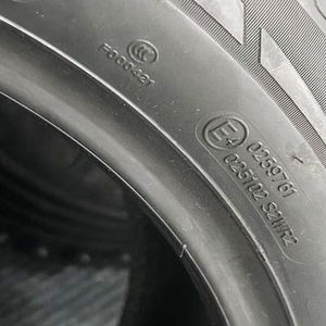 Neumáticos Radiales Sin Cámara para Automóvil, para Todas las Estaciones, 205/55R16 235/<span class=keywords><strong>60</strong></span> R16 215/55 R16 <span class=keywords><strong>225</strong></span>/40 <span class=keywords><strong>R18</strong></span>, Bajo Ruido, Alto Agarre, para Sedán y SUV - Product Image 6